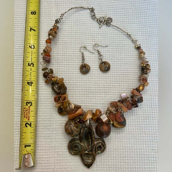 ⚜️HAND CRAFTED Jewelry Set:Mixed-Media Fleur-De-Lis Bauble Necklace & Earrings - Picture 3 of 4